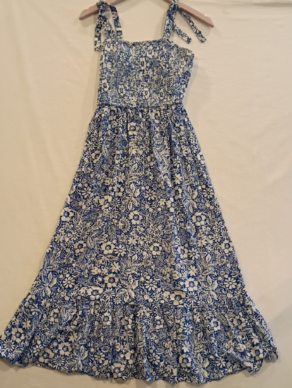 Blue and White Floral Tie-Shoulder Flowy Maxi Dress Sundress Size Small